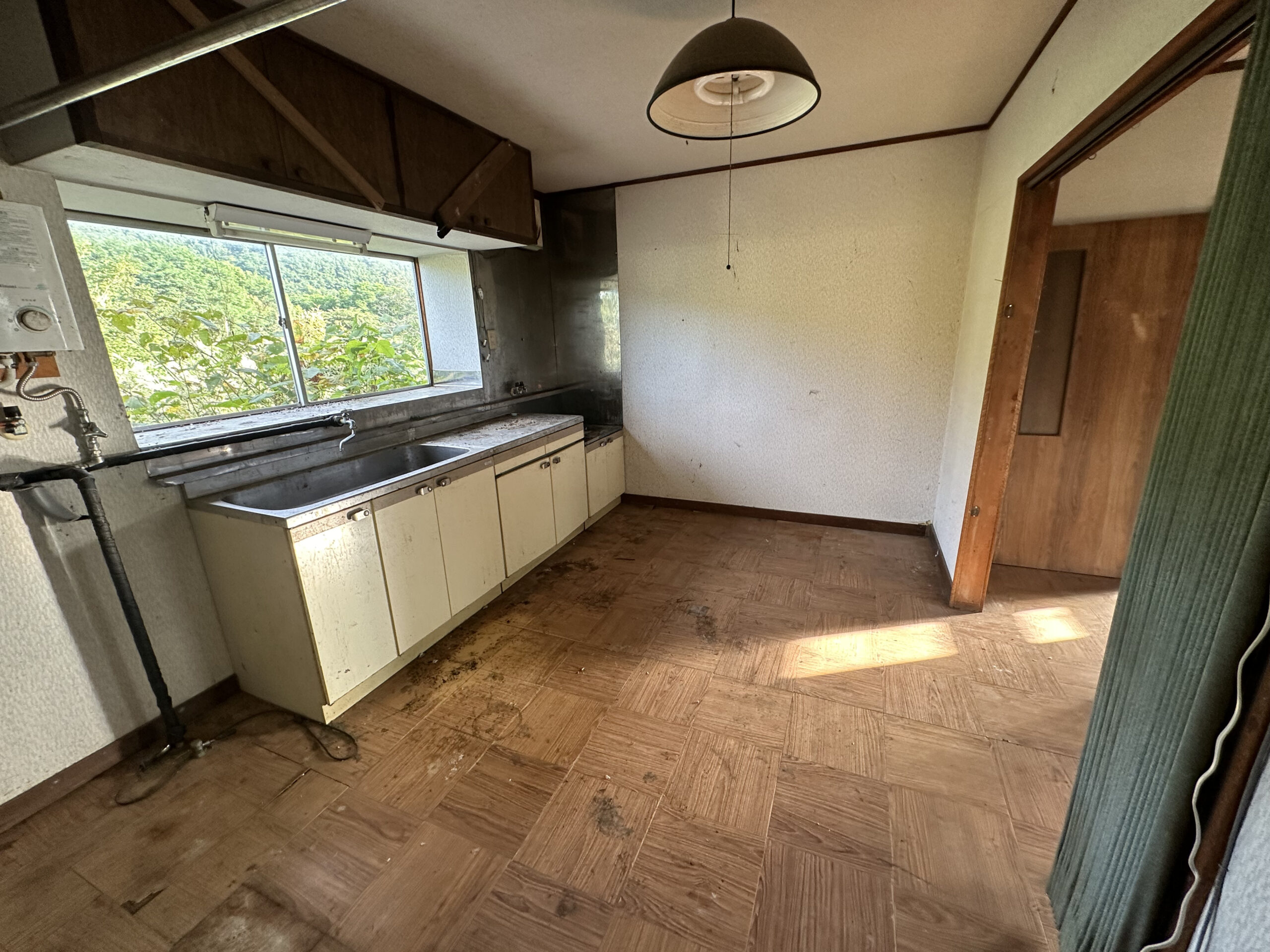 https://maruei-kaitai.com