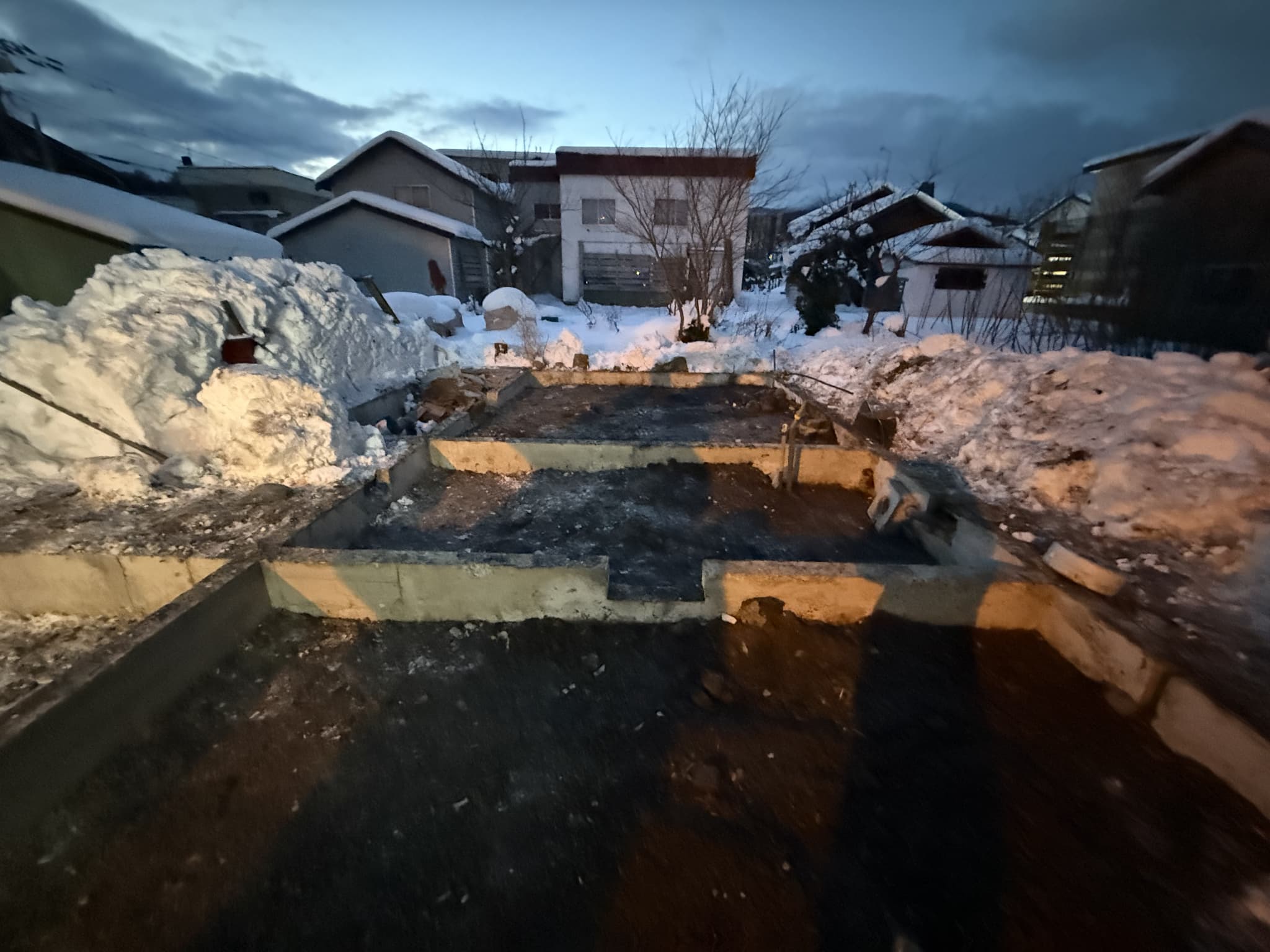 https://maruei-kaitai.com