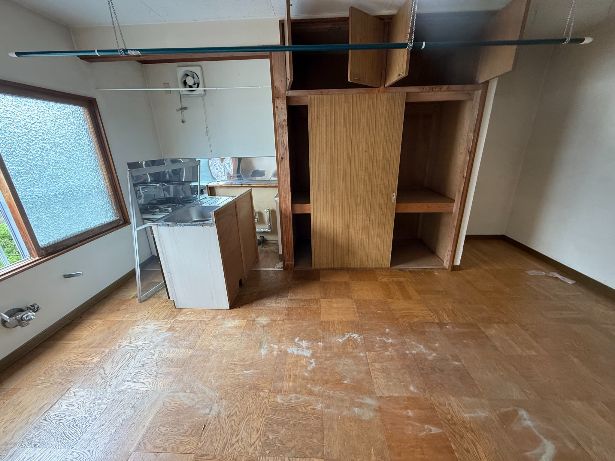 https://maruei-kaitai.com
